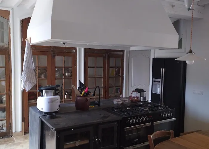 Hébergement de vacances Chartreuse Du Xviiie *